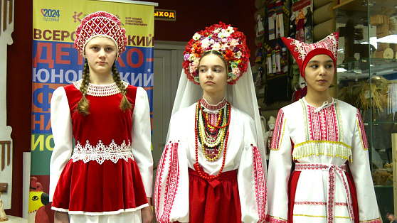 Всероссийский детско-юношеский форум народного искусства проходит в Югре