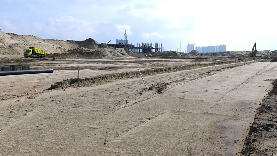 В Сургуте строят дорогу к научно-технологическому центру