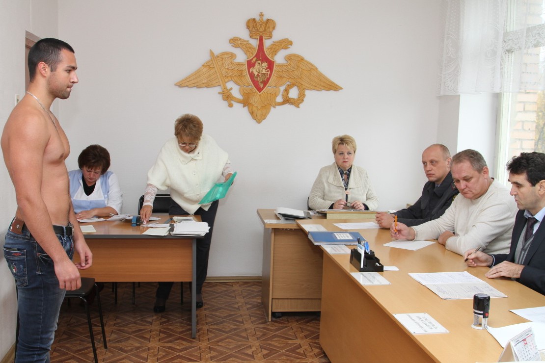 В Югре по поручению губернатора Натальи Комаровой создана рабочая группа при окружной призывной комиссии