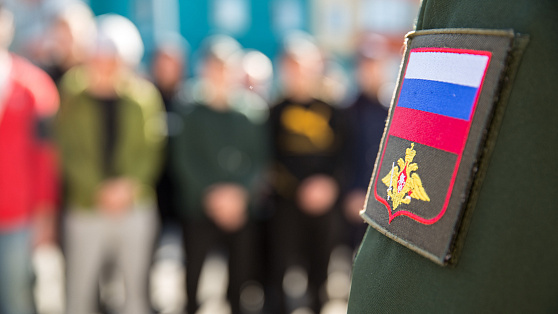 Военнослужащие по контракту отправились из Сургута в зону СВО