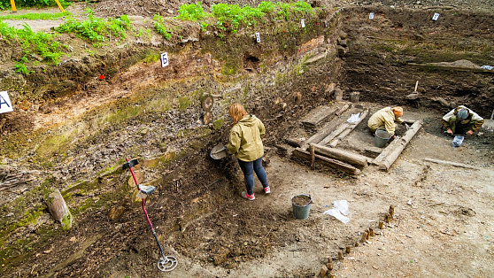 Археологи со всей России проводили раскопки в Сургутском районе
