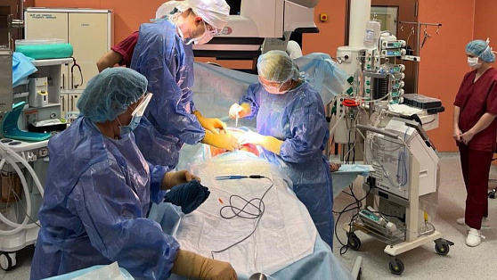 Сургутские врачи спасли жизни роженице