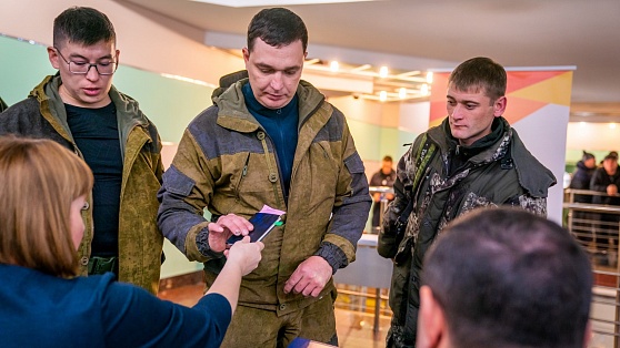 Добровольцы из других регионов России, которые подпишут контракт в Югре, смогут воспользоваться всеми мерами поддержки