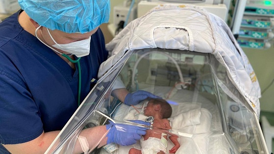 Сургутские врачи спасли жизнь младенцу