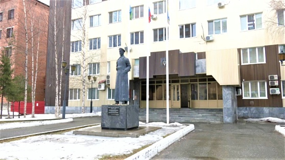 В Нижневартовске ветераны МВД собираются отреставрировать бетонный памятник «железному» Феликсу