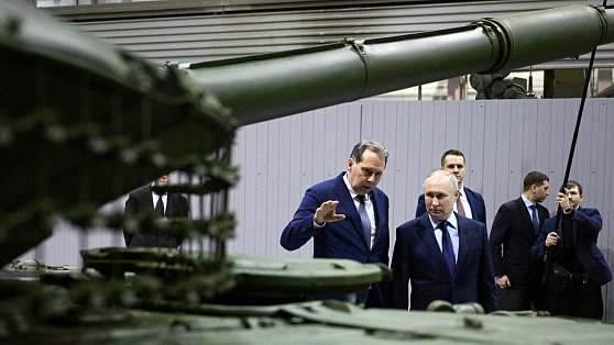 Владимир Путин обозначил перспективы развития оборонно-промышленного комплекса России