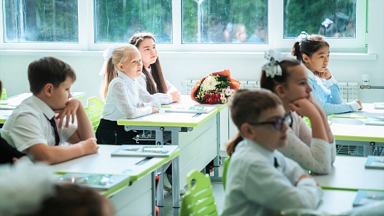 Первые уроки. Как в Югре прошла школьная неделя для учащихся из ДНР