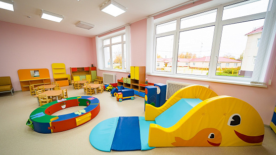 В детских садах Югры устанавливают безопасное освещение