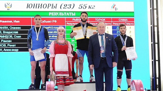 Югорский тяжелоатлет установил рекорд России