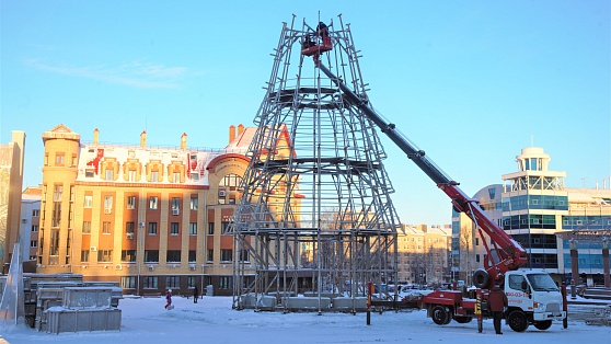 Жители Ханты-Мансийска оценили сокращение расходов на новогодние гуляния