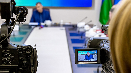 Глава Сургутского района провел пресс-конференцию с журналистами