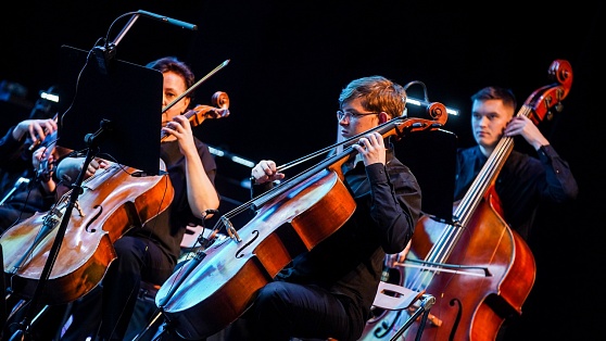 На «Ожившей музыке» в оркестре сыграли музыканты из разных городов Югры