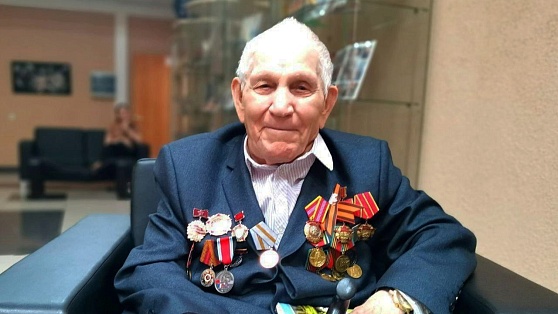 «Связной между прошлым и будущим»: ветеран Великой Отечественной войны из Нижневартовска написал книгу