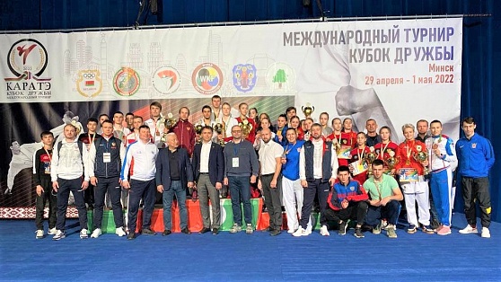 Сургутяне завоевали медали на международных соревнованиях по карате