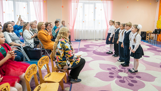 В Югре поздравили воспитателей с профессиональным праздником