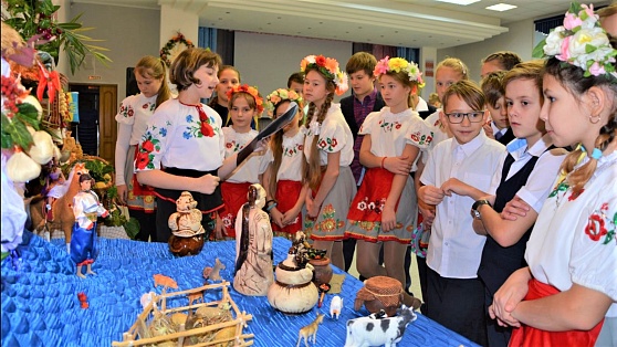 Школьники Урая побывали на Сорочинской ярмарке