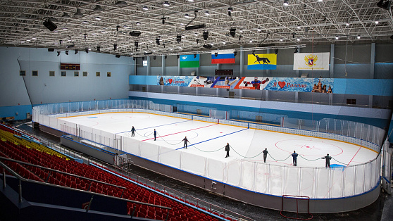 Сургутский ледовый дворец готовится принимать матчи ВХЛ