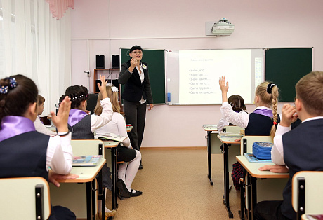 В Югре растет количество выпускников, которые выбирают профессию педагога