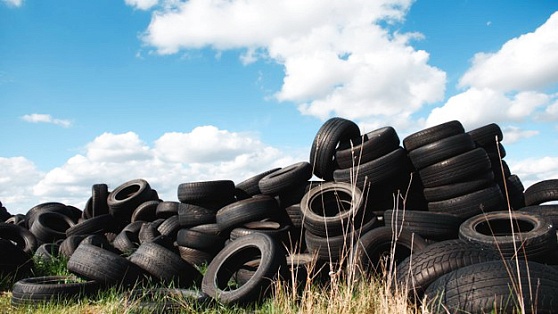 Бизнесмены Югры помогут переработать шины со свалки в Нижневартовском районе