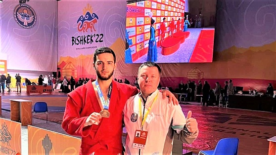 Югорчанин стал чемпионом мира по самбо