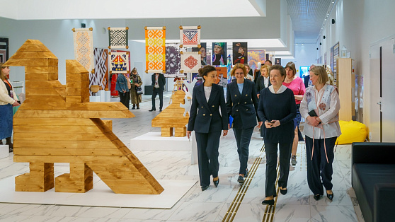 В Югре создадут Международный ресурсный центр в сфере народного искусства и дизайна
