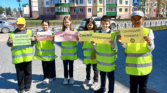 Госавтоинспекторы Югры проводят акцию «Внимание, дети!»
