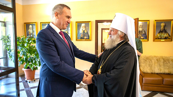 Руслан Кухарук поздравил митрополита Павла с годовщиной служения на югорской земле
