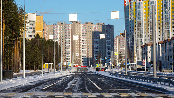В этом году в Сургуте отремонтировали около 300 тысяч квадратных метров улично-дорожной сети