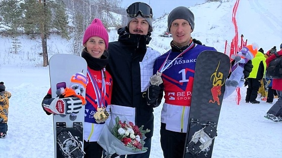 Югорские сноубордисты держат высокую планку