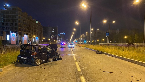 Ночью в Сургуте в одно ДТП попали сразу два малоопытных водителя