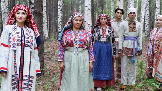 Восстановившие национальную вышивку югорчане завоевали премию на международном фестивале