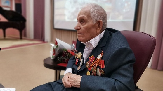 Ветеран Великой Отечественной войны из Нижневартовска написал книгу о волонтёрах