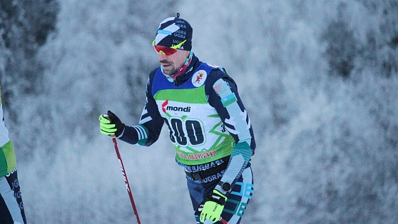 Югорский лыжник Сергей Устюгов взял серебро в скиатлоне