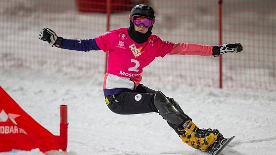 Золото и серебро: Наталья Соболева завоевала медали на этапе Кубка России по сноуборду