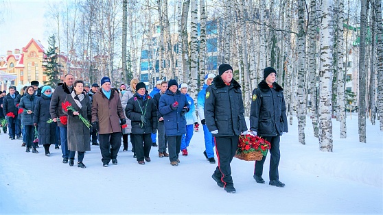 В Ханты-Мансийске почтили память погибших в Сталинградской битве