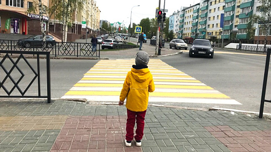 ГИБДД Югры напоминает родителям о детской безопасности на дорогах летом
