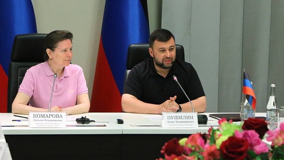 Наталья Комарова обсудила с главой ДНР дальнейшее сотрудничество