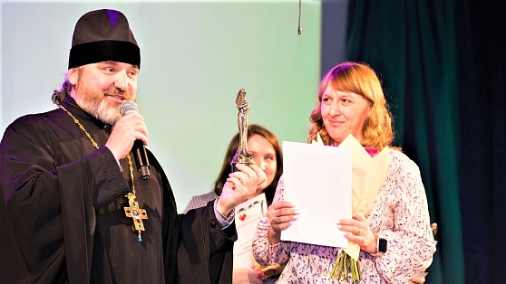 В Сургуте 60 медиков получили награды фонда «Жизнь - священный дар»