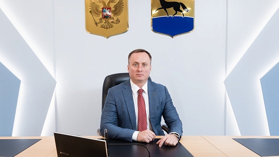 Председатель Думы Сургута Максим Слепов поздравил югорчан с Первомаем