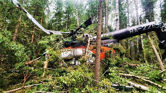 Фельдшеры Центра медицины катастроф рассказали подробности крушения вертолета Ми-8 в Сургутском районе