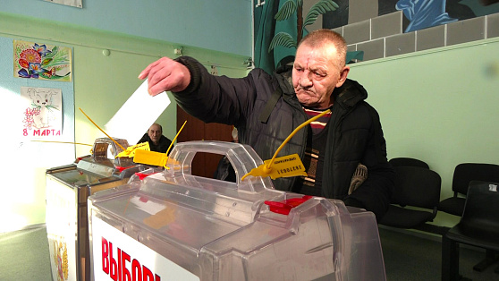В центре социальной адаптации в Сургутском районе провели досрочное голосование