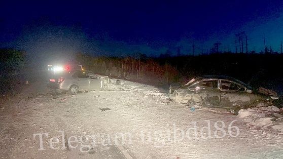 Одно ДТП, 5 пострадавших: в Сургутском районе на трассе столкнулись 3 автомобиля
