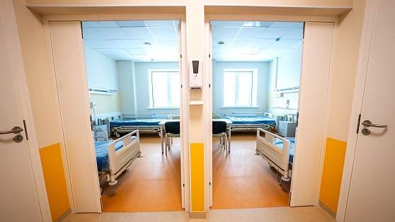 Строительная готовность окружной больницы в Нижневартовске составляет 99%