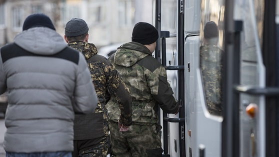 Больше полусотни добровольцев из Сургута отправились в центры военной подготовки