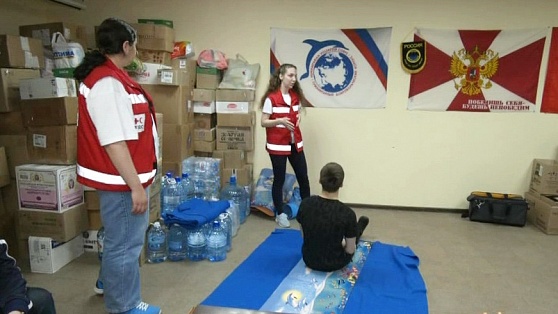 «Красный крест» учит вартовчан оказывать первую помощь