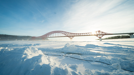 Толщина льда в Ханты-Мансийске позволяет провести крещенские купания
