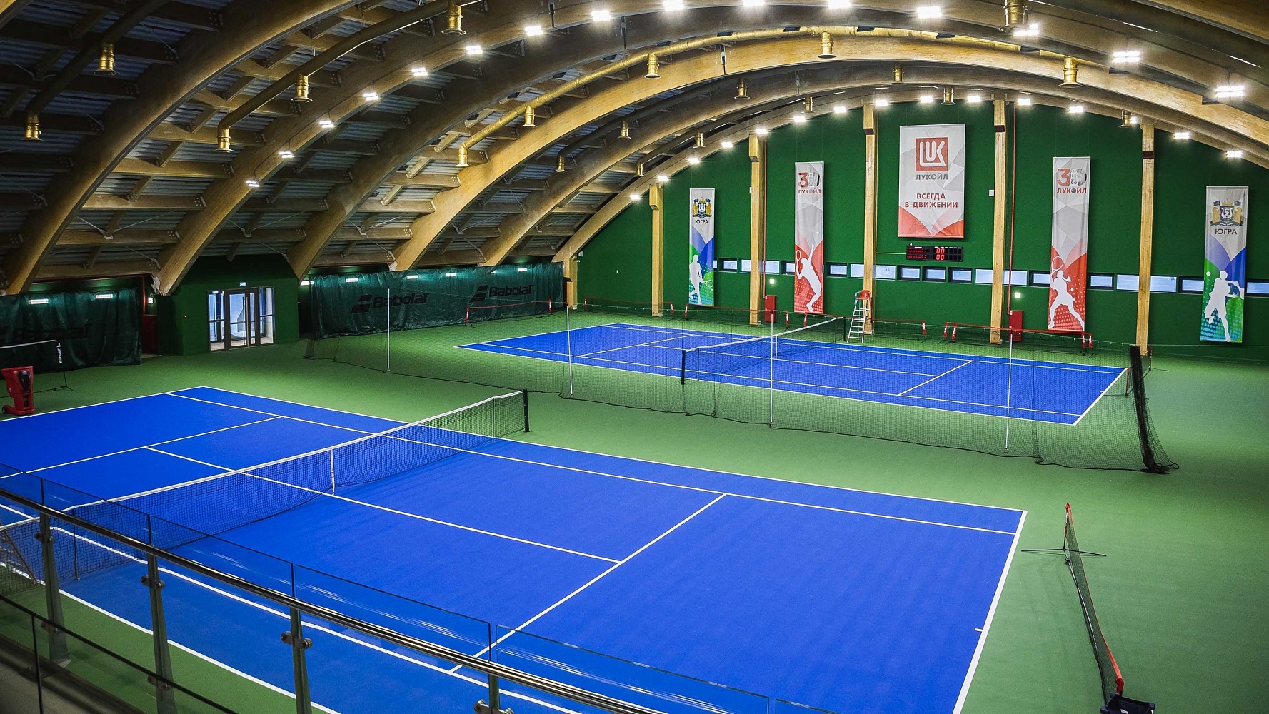 Теннисный центр ханты. Теннисный центр Когалым. Теннисный центр Ханты-Мансийск. Теннисный корт Когалым. Теннисный корт Ханты-Мансийск.