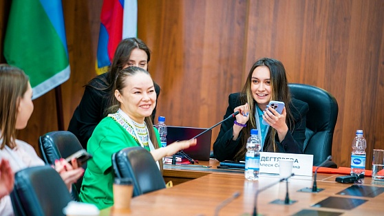 В Ханты-Мансийке выпускники школы этноблогеров защитили проекты