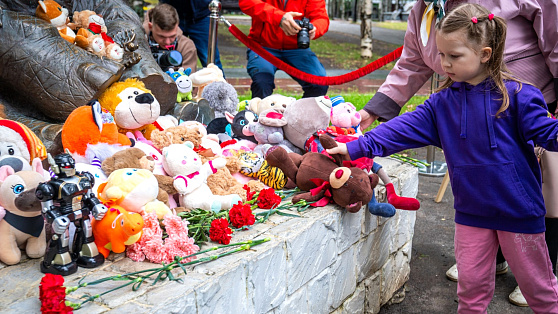 В Югре почтили память погибших детей