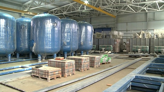 В Нефтеюганске установили половину фильтровальных установок на новой станции